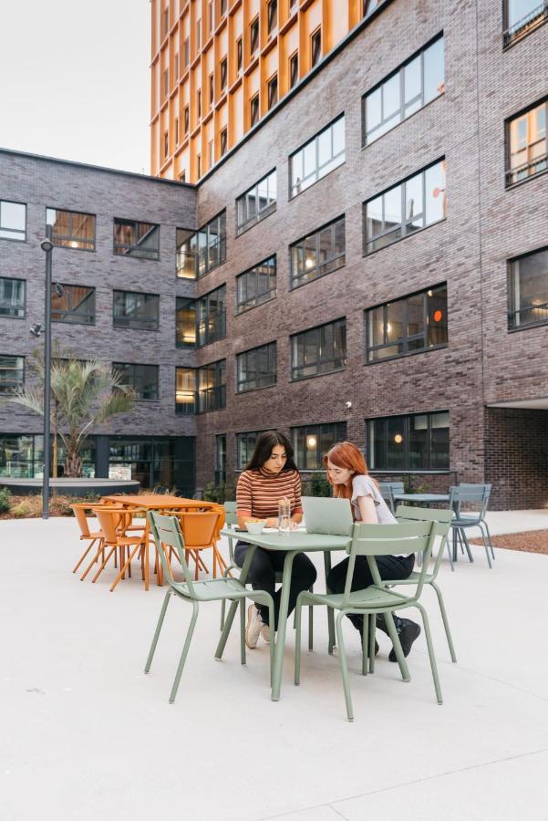 For Students Studying In Barcelona Only - Stunning Spacious Studios And Private Rooms At Pallars Student Accommodation Exterior foto