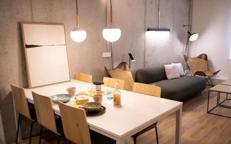 For Students Studying In Barcelona Only - Stunning Spacious Studios And Private Rooms At Pallars Student Accommodation Exterior foto